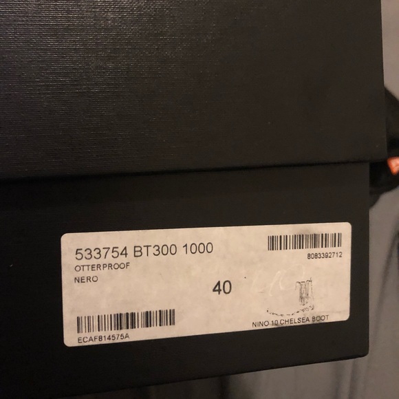 Saint Laurent Nino Crepe Sole Suede Chelsea Boot - Picture 4 of 8